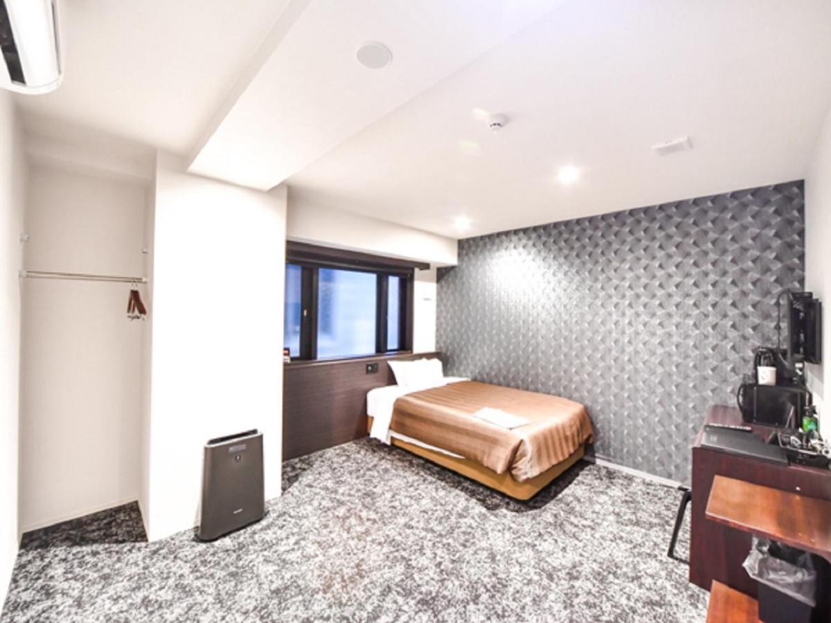 HOTEL LiVEMAX 博多駅前 Fukuoka  Eksteriør billede