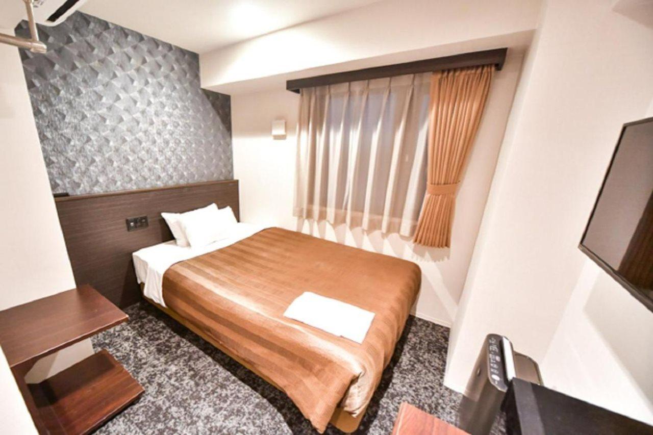 HOTEL LiVEMAX 博多駅前 Fukuoka  Eksteriør billede